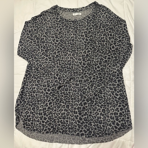 Grayson Threads gray cheetah print tunic - Picture 2 of 8